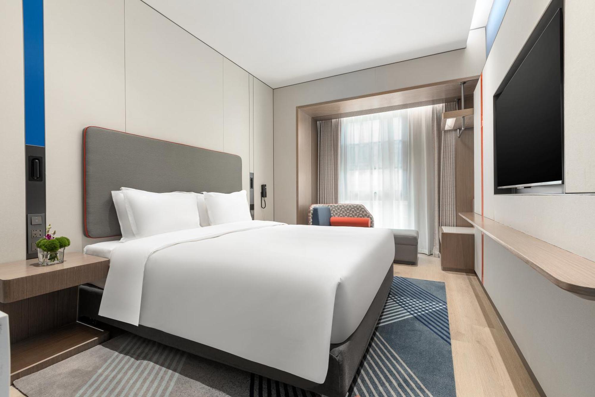 Holiday Inn Express Changfeng Park 上海 外观 照片