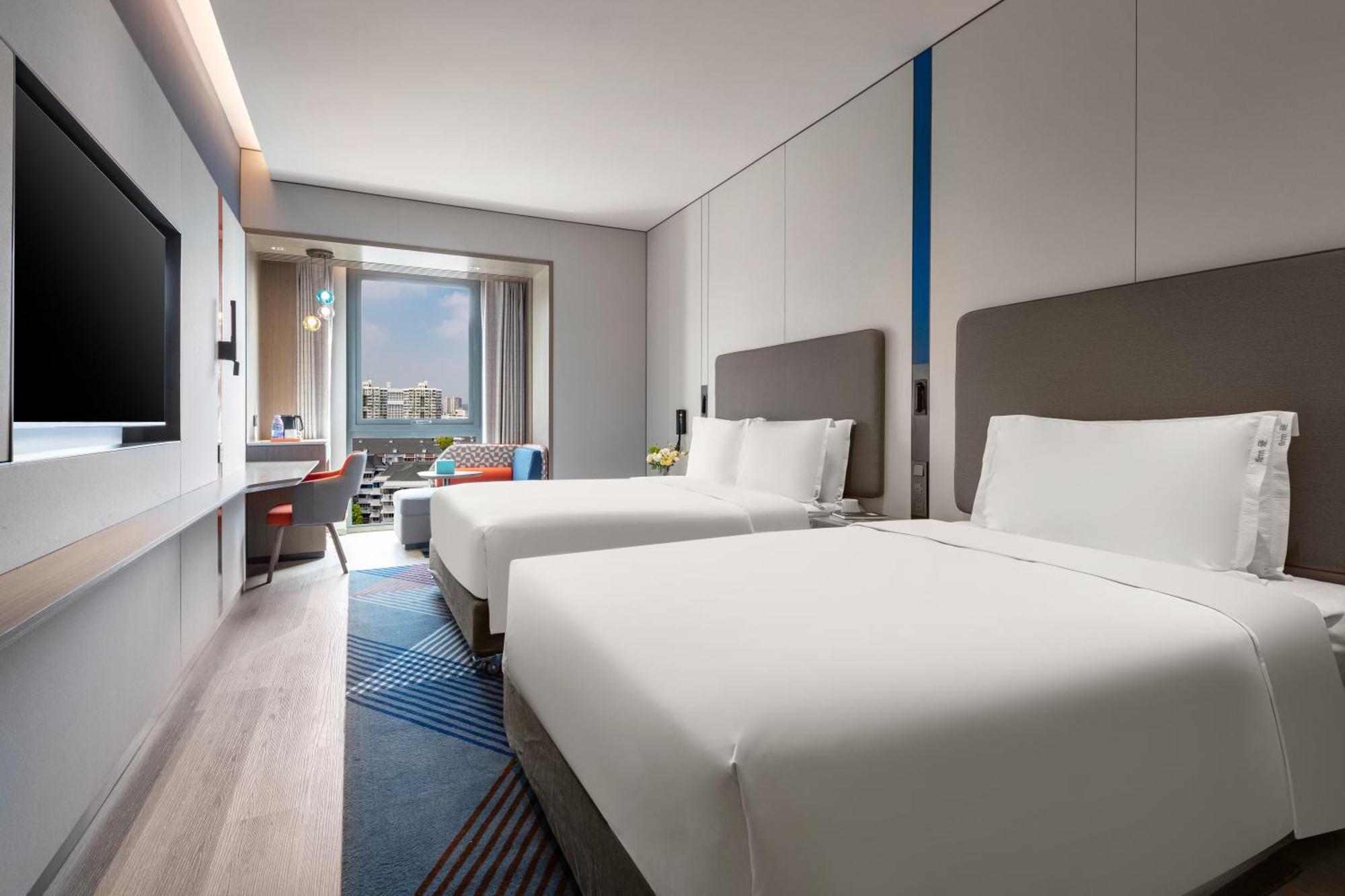 Holiday Inn Express Changfeng Park 上海 外观 照片